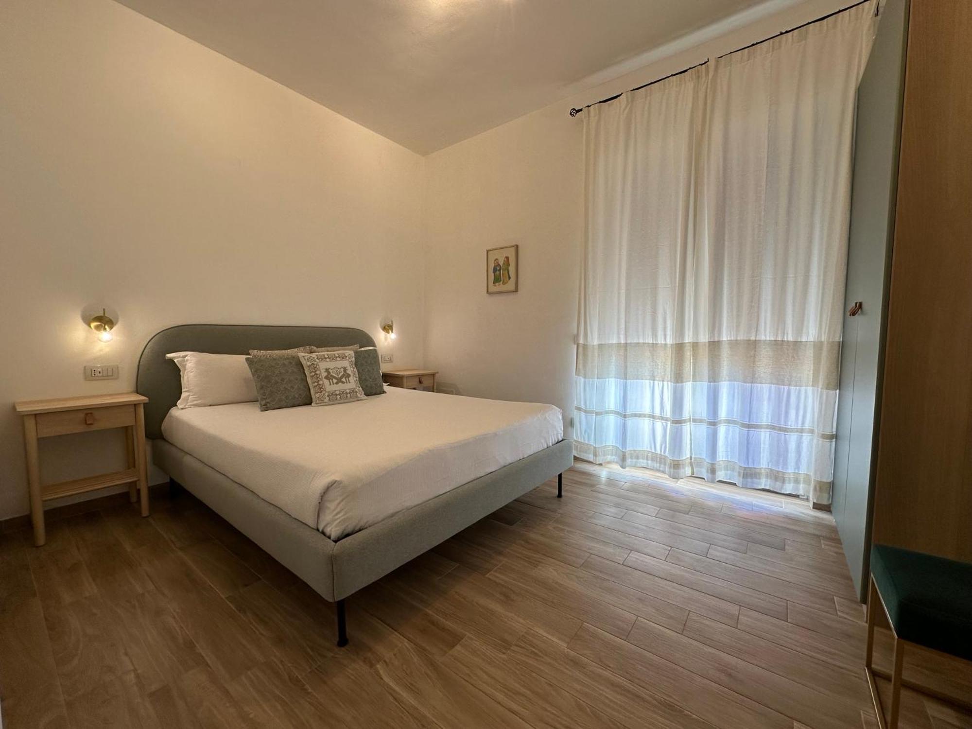 Ng Guest House L'Acquedotto 奧爾比亞 外观 照片