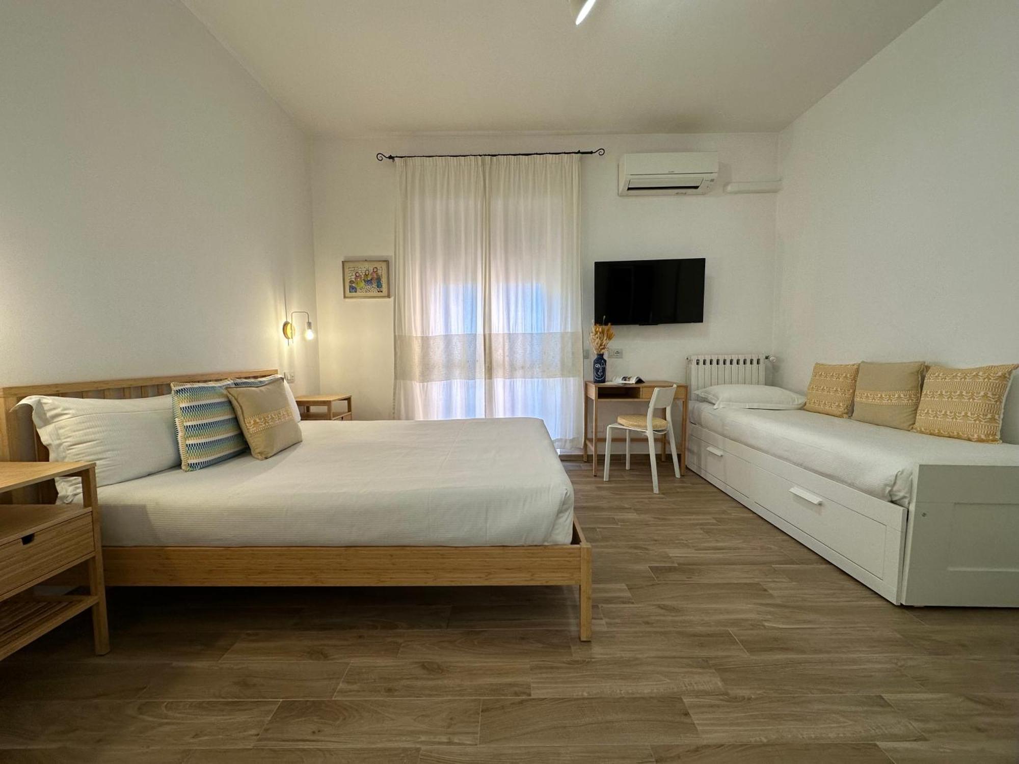 Ng Guest House L'Acquedotto 奧爾比亞 外观 照片
